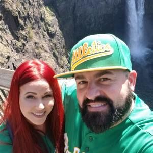 Meet your Posher, Vikki